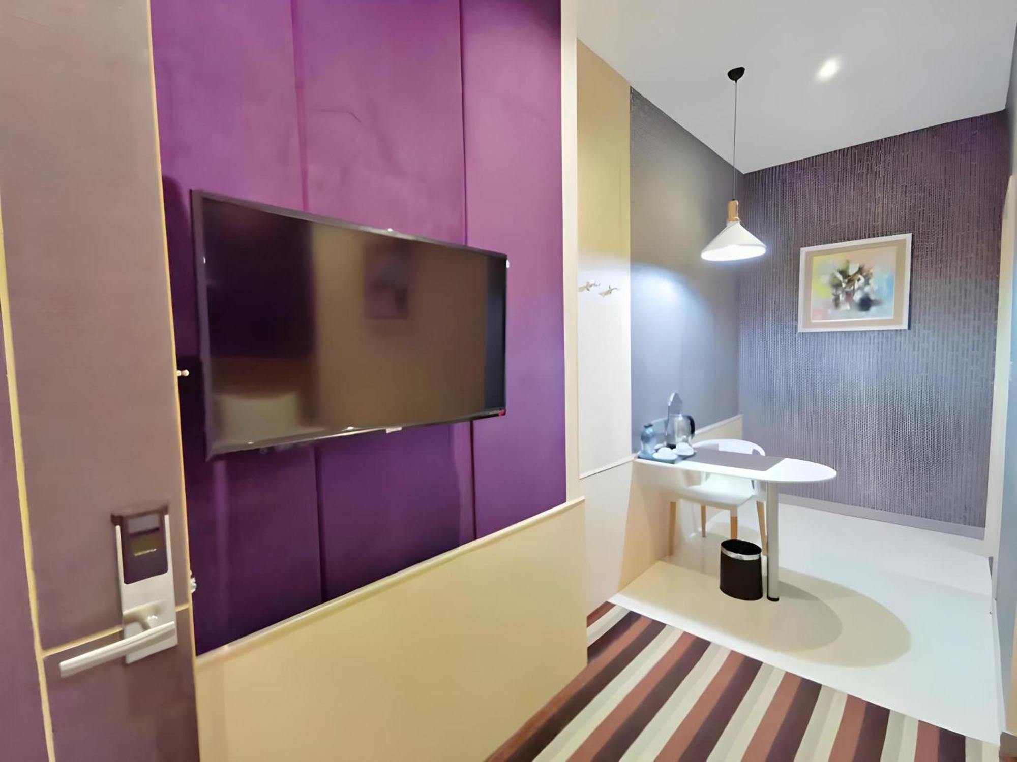 Capital O 75451 Podstel Hostel Bangkok Buitenkant foto